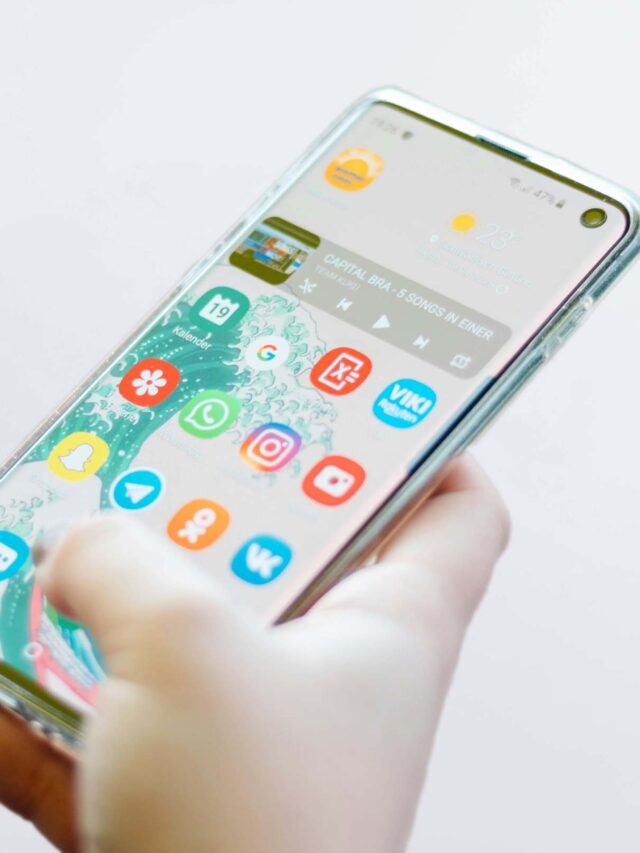 Best Smart Phone Under 10,000
